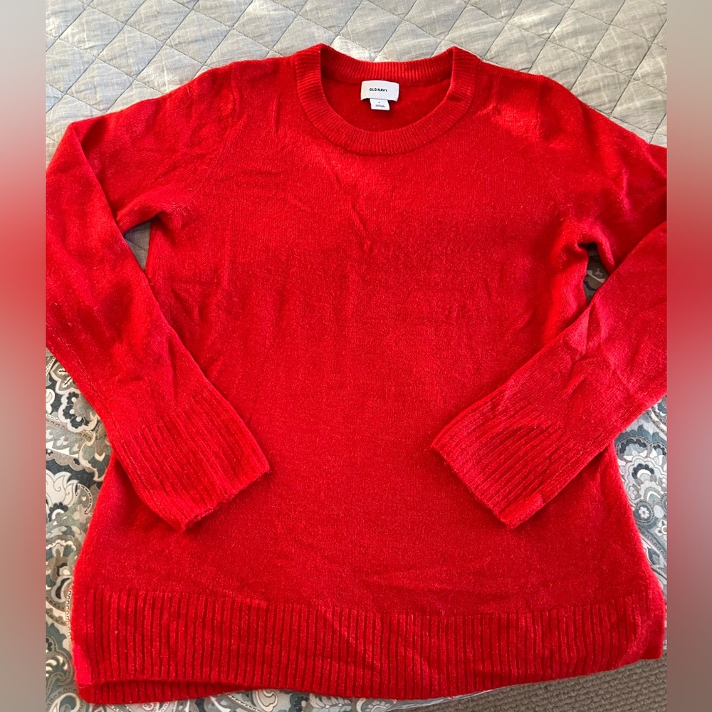 Old Navy Vibrant Red Women's Crew Neck Sweater